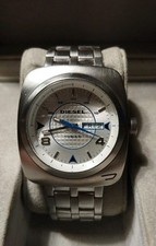 Orologio diesel 1184 usato  Sesto Fiorentino