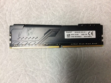 32GB 2Rx8 XMP4-25600 (DDR4-3200Mhz) UDIMM KINGSTON COM DISSIPADOR DE CALOR comprar usado  Enviando para Brazil