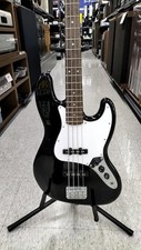 SQUIER Affinity Jazz Bass Usado Poplarbody Mapleneck Laurelfingerboard com Softcase comprar usado  Enviando para Brazil