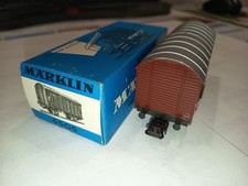 Wagon couvert essieux d'occasion  Bouxwiller