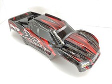 Traxxas X-Maxx 1/5 Monster Truck carroceria preta e vermelha com luzes LED usadas comprar usado  Enviando para Brazil