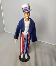Usado, Boneca da moda menino tio Sam usando fantasia patriótica decoração 4 de julho original comprar usado  Enviando para Brazil