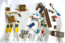 Various accessories miniature d'occasion  Expédié en Belgium