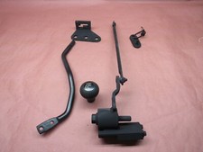 Usado, 99-02 Ford F250 F350 4R100 4X4 4WD caixa de transferência de piso manual ligação de câmbio original de fábrica comprar usado  Enviando para Brazil