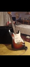 Chitarra elettrica fender usato  Rosarno