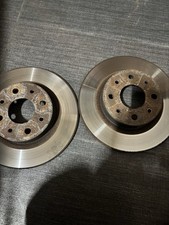 Dischi freno posteriore usato Dischi freno posteriore usato  Adrano