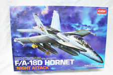 Model kit academy usato  Spedire a Italy