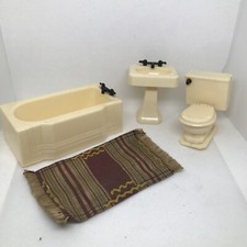 Juego de muebles de baño vintage para casa de muñecas Renwal Co. - bañera, inodoro, fregadero, alfombra segunda mano  Embacar hacia Mexico