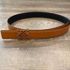 Authentic loewe anagram d'occasion  Expédié en Belgium