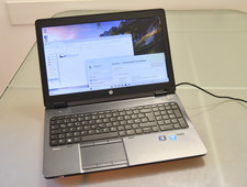 Notebook portatile workstation usato  Monza