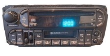 2000 JEEP GRAND CHEROKEE RÁDIO/CD/CASSETE PLAYER peça OEM # P56038623AF comprar usado  Enviando para Brazil