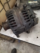 Alternateur 2.5 dci d'occasion  Fréthun