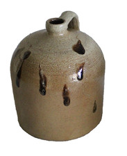 Superb antique gallon for sale Superb antique gallon for sale  Longmeadow
