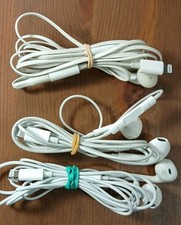 Apple samsung earbuds for sale  Hookerton