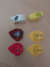 Usado, Lote Herc Picks Ernie Ball Slide médio leve guitarra baixo instrumentos de cordas comprar usado  Enviando para Brazil