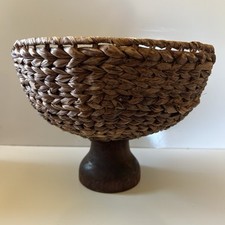 Woven pedestal round for sale  Cool
