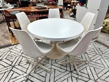 Vitage white saarinen for sale  Oakland