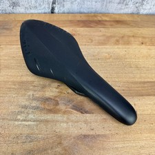 Selim de bicicleta Fizik Arione R1 regular 126mm 7x9mm trilhos de carbono 166g comprar usado Selim de bicicleta Fizik Arione R1 regular 126mm 7x9mm trilhos de carbono 166g comprar usado  Enviando para Brazil