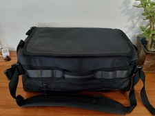 Bolsa compacta Baboon to the Moon preta de vinil Go Bag pequena 32L. comprar usado  Enviando para Brazil