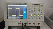 Tektronix tds5104 oscilloscope d'occasion  Saint-Cyr-sur-Loire