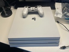 Sony PlayStation 4 PRO weiß + 1 Controller + 2 Spiele comprar usado Sony PlayStation 4 PRO weiß + 1 Controller + 2 Spiele comprar usado  Enviando para Brazil