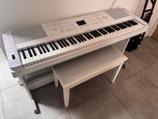 Yamaha dgx 660 for sale  LOWESTOFT