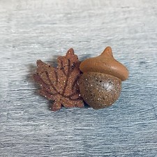 Wooden acorn leaf for sale  Altoona
