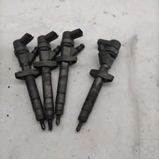 8201043626 iniettore diesel usato  Italia