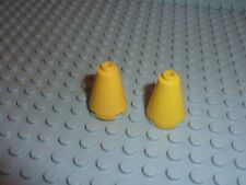 Yellow cone lego d'occasion  La Rivière-de-Corps
