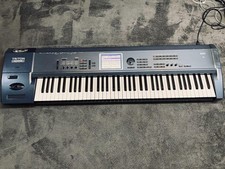 korg triton extreme 76 d'occasion  Expédié en Belgium