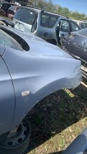 Aile droit nissan d'occasion  Villegusien-le-Lac