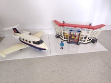 Playmobil aéroport 71153 d'occasion Playmobil aéroport 71153 d'occasion  Lille-