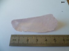 Quartz rose brut d'occasion  Sauzet