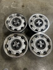 Rodas vintage Chrysler Dodge 4 parafusos 8 furos com tampa central e anéis de beleza comprar usado  Enviando para Brazil