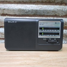 Rádio portátil Sony ICF-38 duas bandas AM/FM preto Sony ICF-38 AC/DC 2 vias de alimentação comprar usado Rádio portátil Sony ICF-38 duas bandas AM/FM preto Sony ICF-38 AC/DC 2 vias de alimentação comprar usado  Enviando para Brazil
