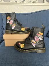 Botas de couro floral Dr Martens 1460 VONDA II Reino Unido 6.5 - vonda 2 comprar usado  Enviando para Brazil