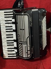 fisarmonica roland usato fisarmonica roland usato Genova