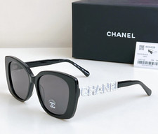 Chanel ch5422 women for sale  Sisters