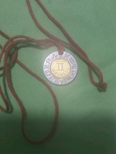 Raro ciondolo rebecca usato  Catania