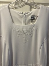 White temple dress for sale  Stillwater