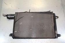 Radiatore per audi usato  Italia