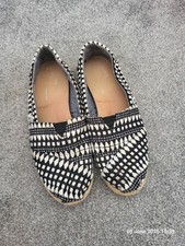 Toms woman shoes for sale  NORTHAMPTON