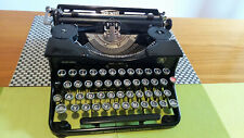 Macchina scrivere antica usato Macchina scrivere antica usato  Dolo
