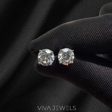Vvs1 2ct moissanite for sale  CHELMSFORD