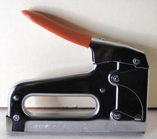Arrow t25 staple for sale  Andrews
