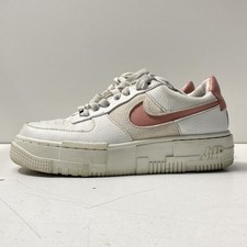 Nike low shoes for sale  Los Angeles