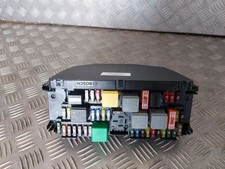 Boitier fusible mercedes d'occasion  Déols