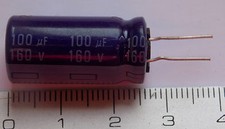 Condensateur chimique 100µf d'occasion  Le Puy-en-Velay