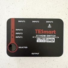 Tesmart 3x1 hdmi d'occasion  Expédié en Belgium