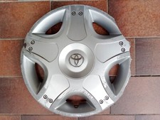 Borchia copricerchio toyota usato  Copparo